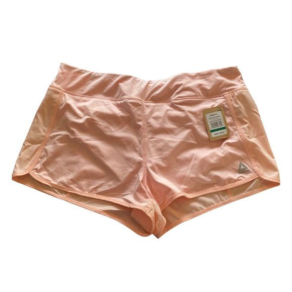 Reebok • Performance All Day Slim Shorts in Pink - Picture 2 of 12